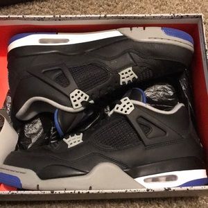 Air Jordan Retro 4s